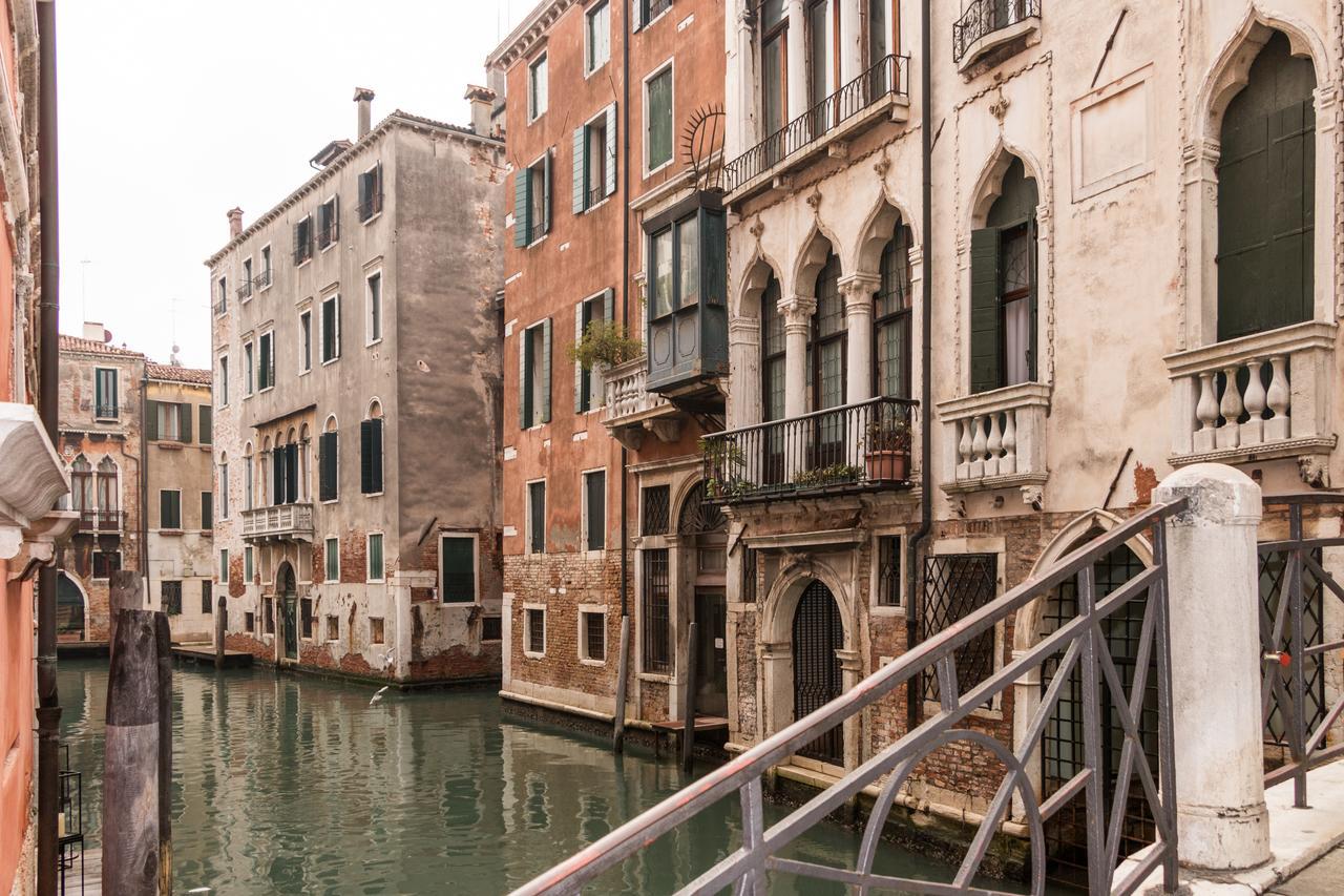 La Fenice Double Canal View Venedig Eksteriør billede